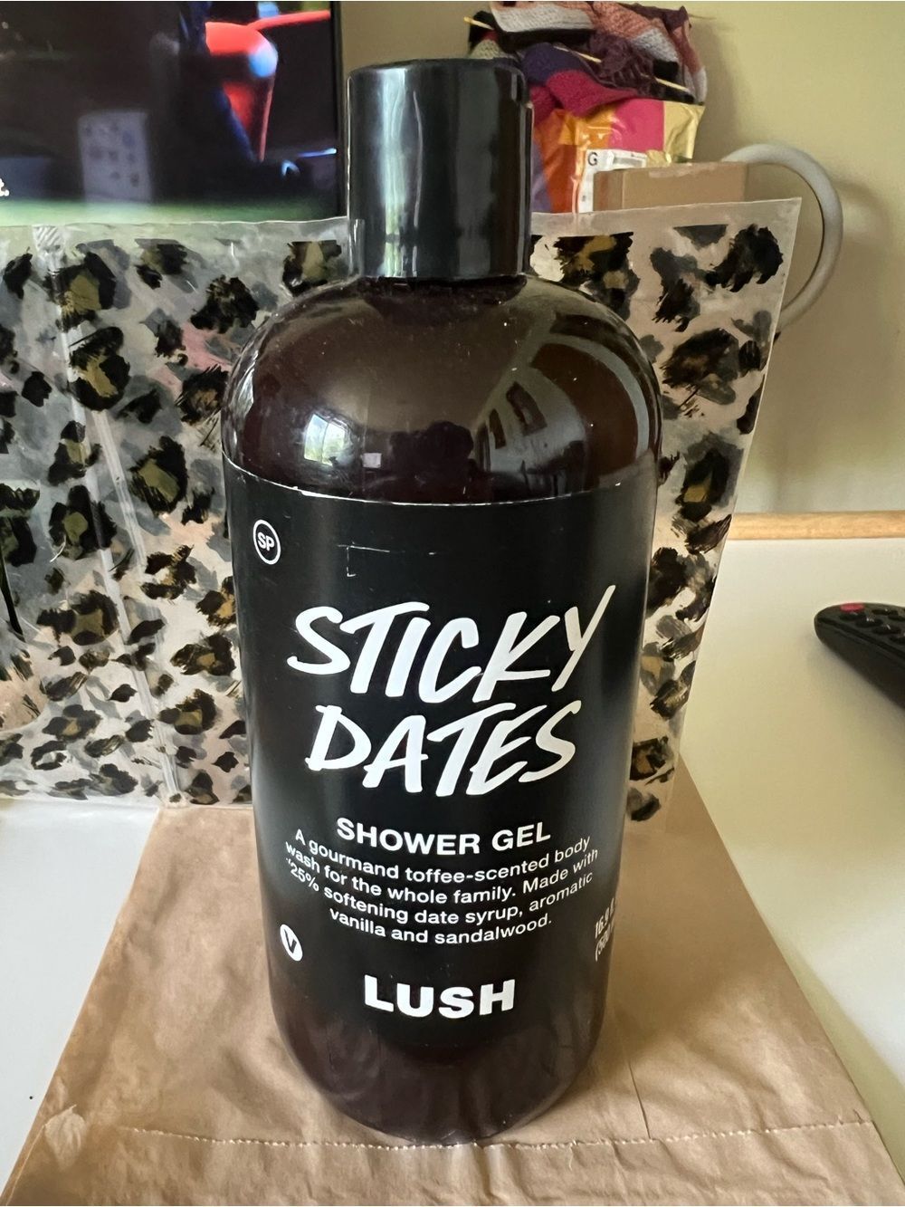 LUSH Sticky Dates Shower Gel - 16.9 oz SEALED